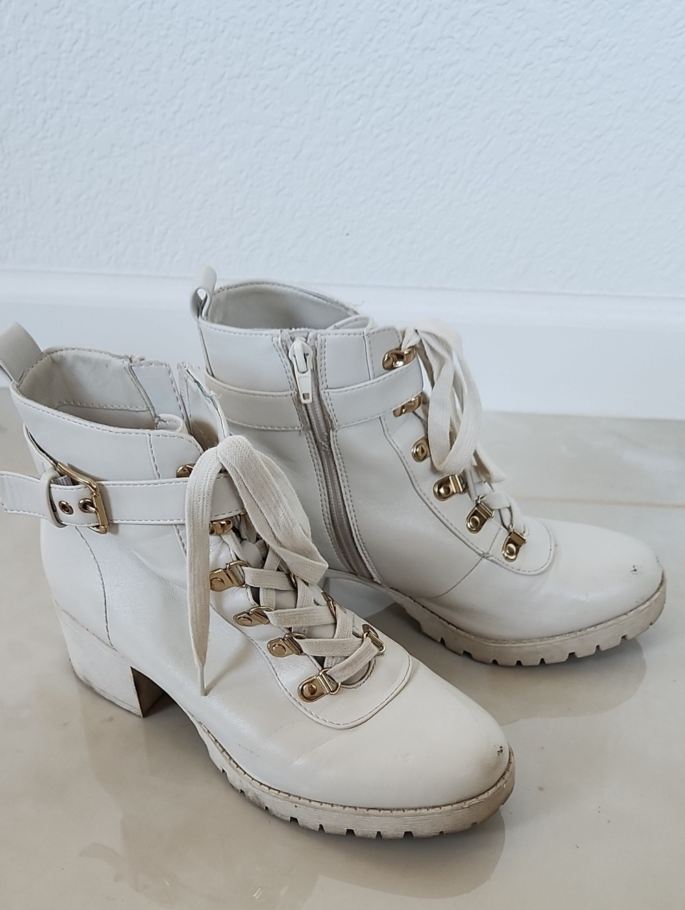 Wild Pair White Combat Boots Fasgion Shoes Size 8